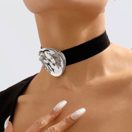Black velvet choker - Necklaces