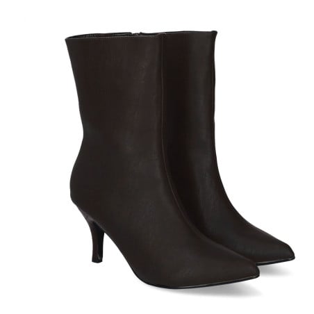 Black low-heeled boots - Bottes grandes tailles pour travestis