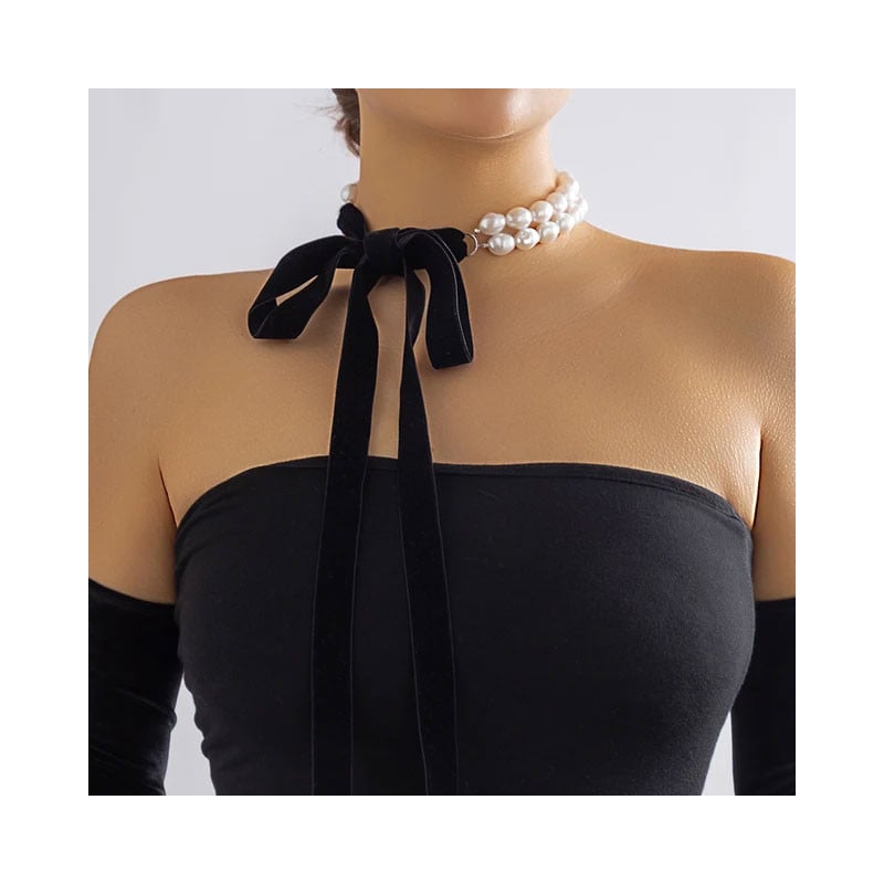 Ras cou perles et lacets - Colliers pour travestis