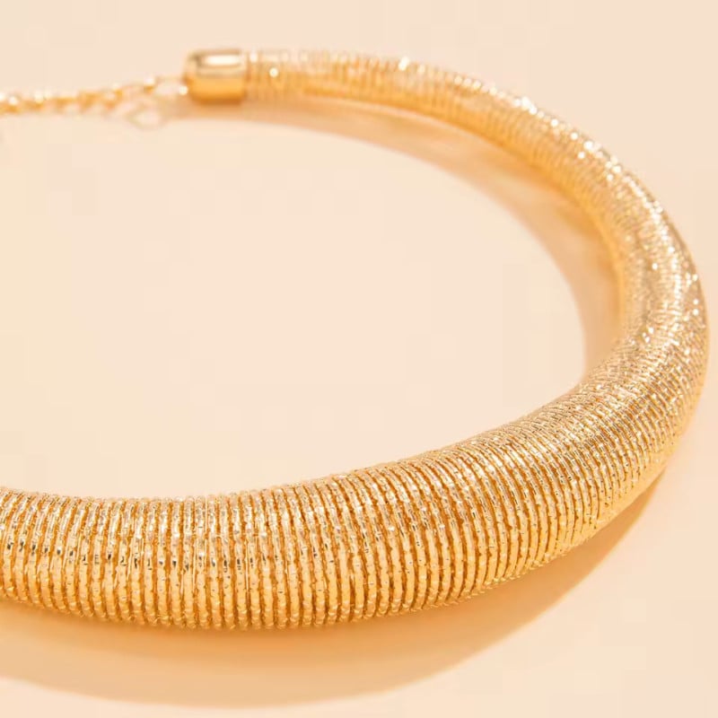 Collier Ras cou ressort - Tous nos produits