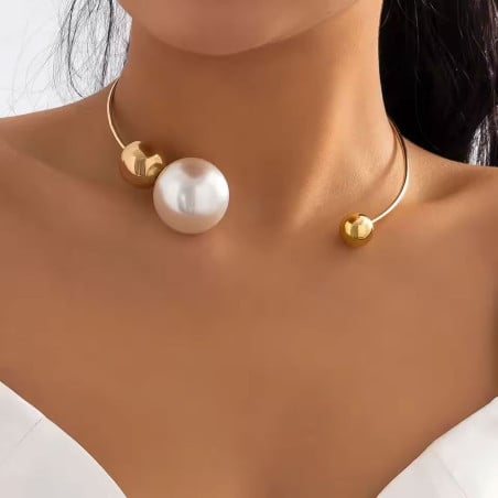Collier jonc et perle - Colliers pour travestis Collier jonc et perle - Colliers pour travestis