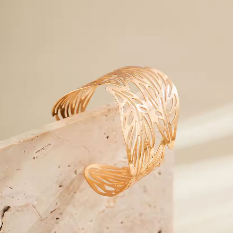 Gold Leaf Cuff - Stretch bracelets