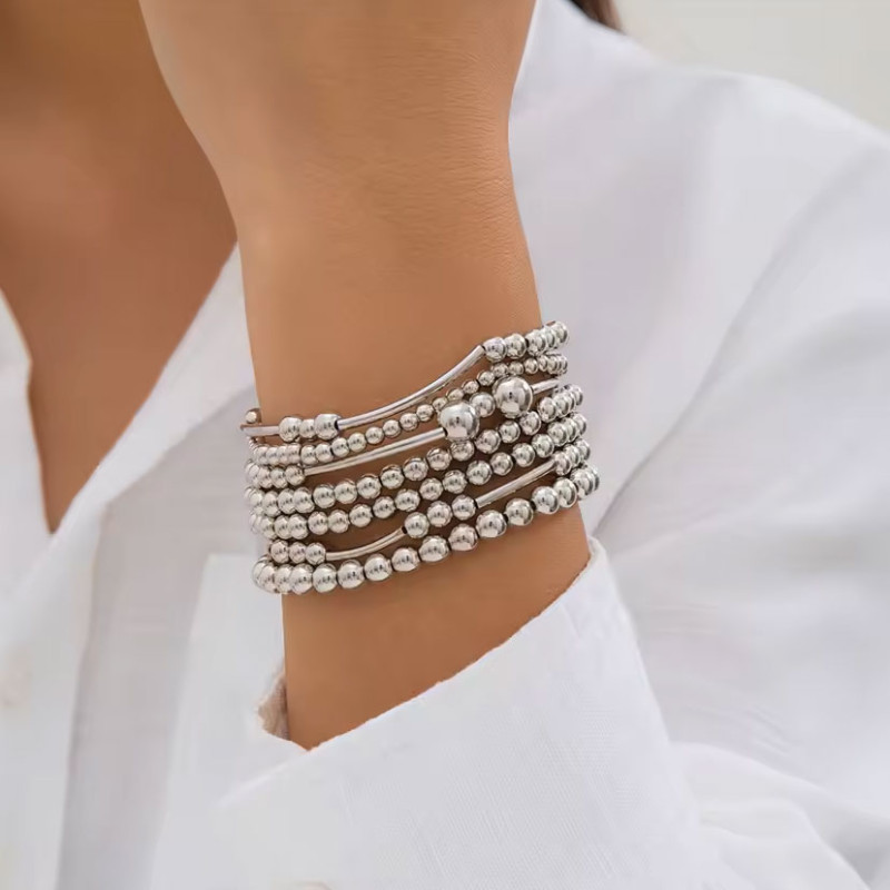 Bracelet multiple perles argentées - Bracelets pour travestis