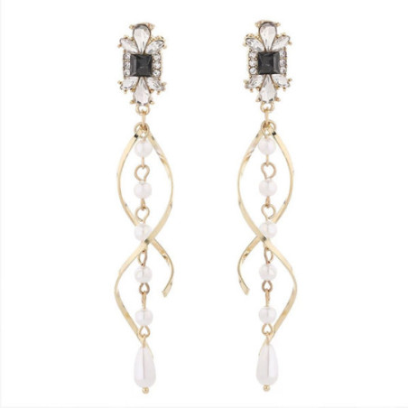 Boucle d'oreille à clips perle à médaillon noir - Boucles d'oreilles à clips Boucle d'oreille à clips perle à médaillon noir - Boucles d'oreilles à clips