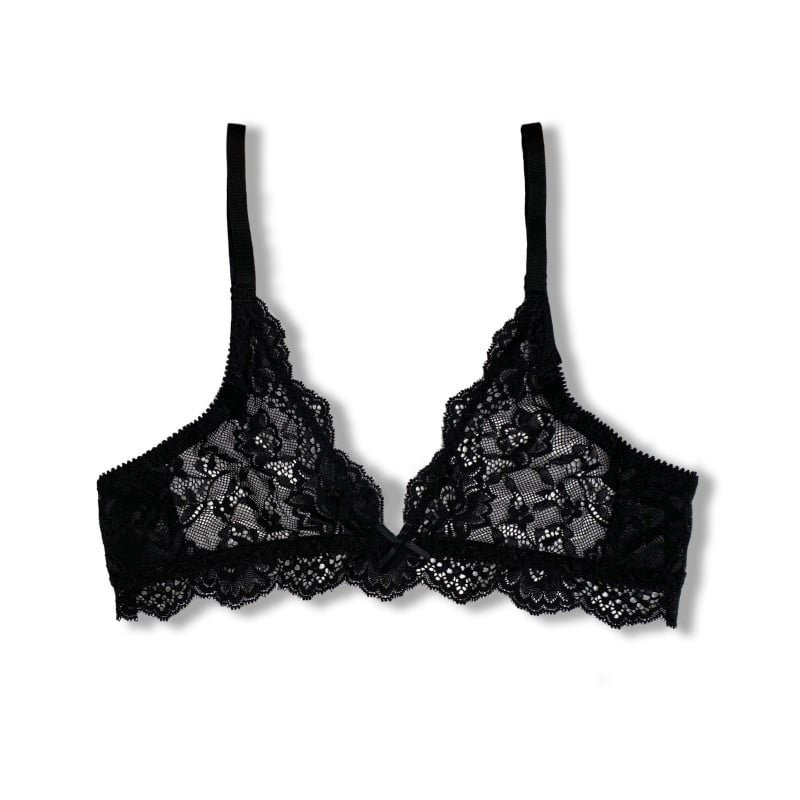 Girls in sexy bras deals